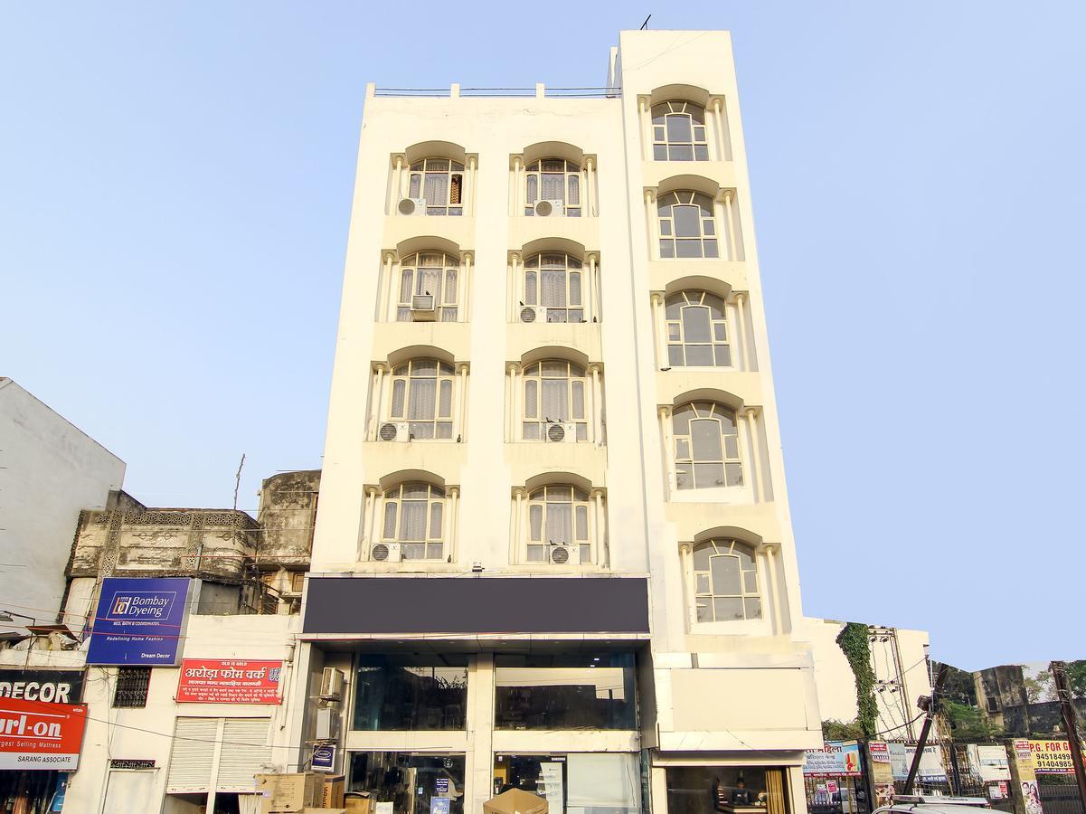 Oyo 14345 Hotel Panchsheel Varanasi Exterior foto